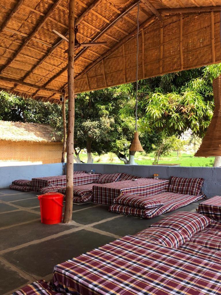 Sunrise Guest House & Restaurant Hampi Exteriér fotografie